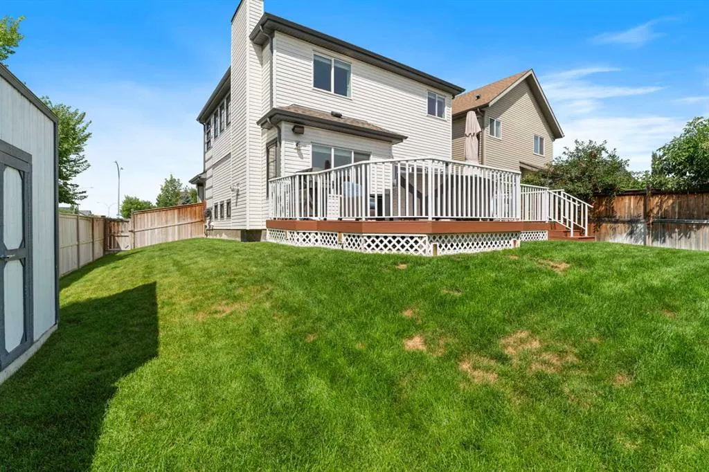 240 Copperpond Green SE