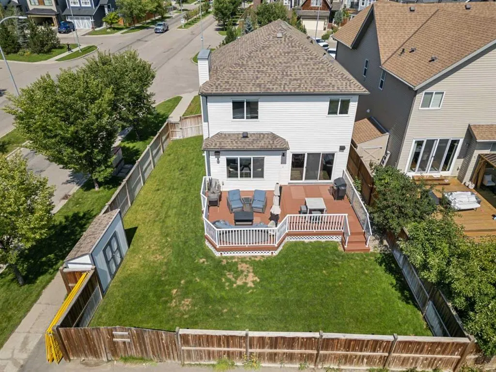 240 Copperpond Green SE