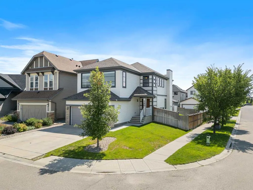 240 Copperpond Green SE
