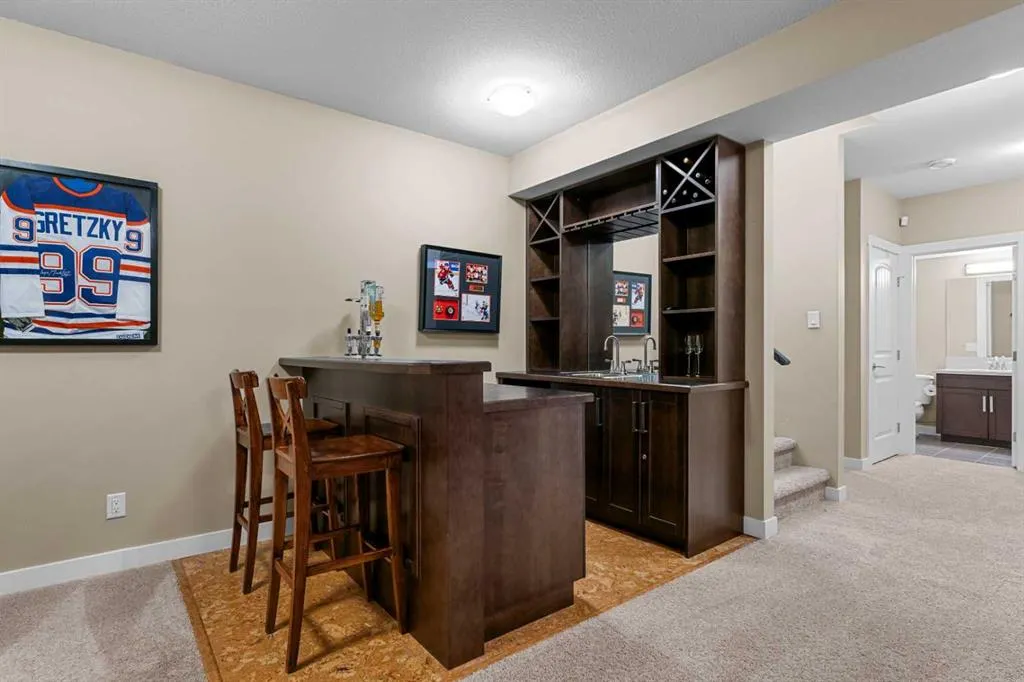 240 Copperpond Green SE