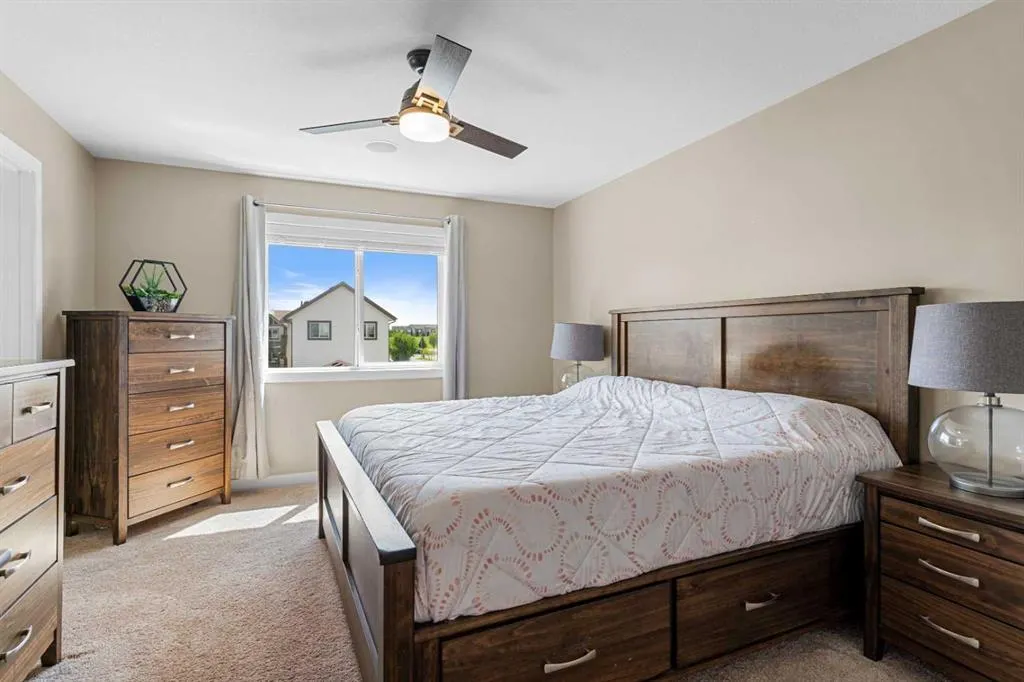 240 Copperpond Green SE