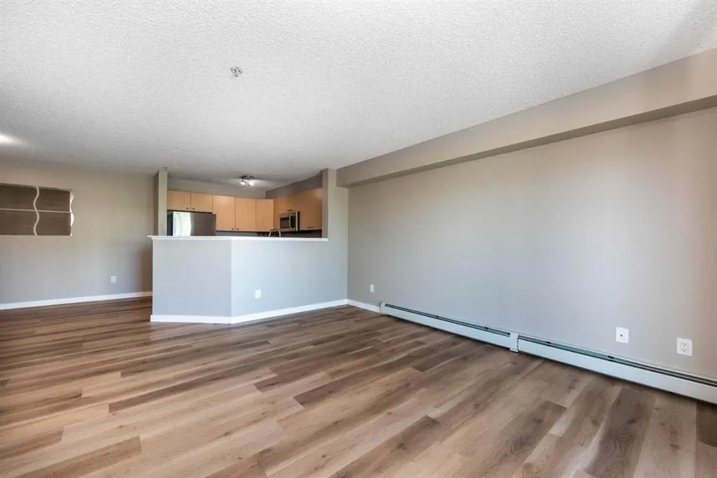 304 Mackenzie Way SW, #6204