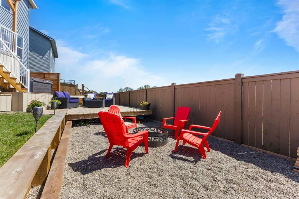 307 Monterey Place SE