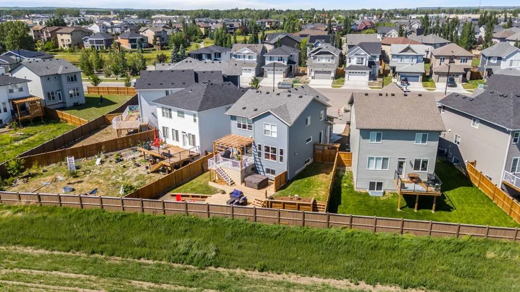 307 Monterey Place SE