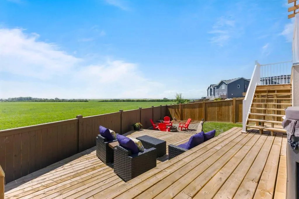 307 Monterey Place SE