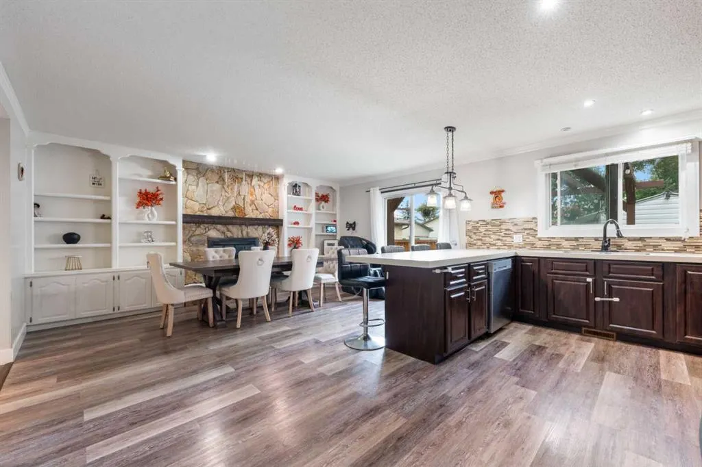 80 TAYLOR Way SE