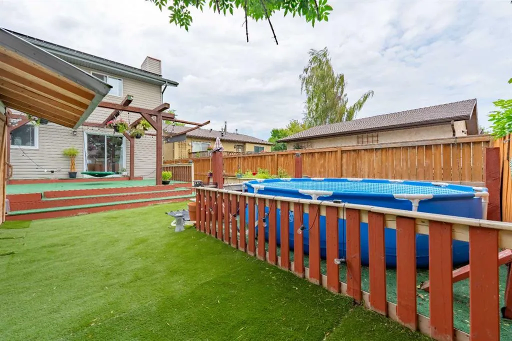 80 TAYLOR Way SE