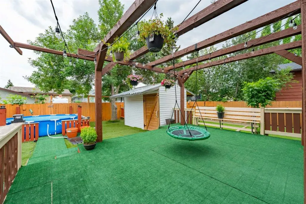 80 TAYLOR Way SE
