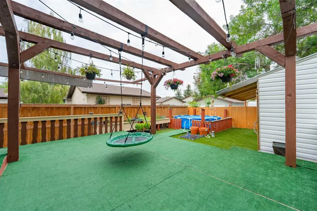 80 TAYLOR Way SE
