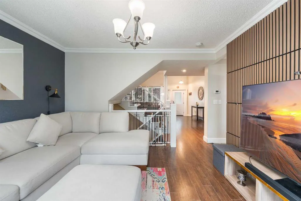80 TAYLOR Way SE