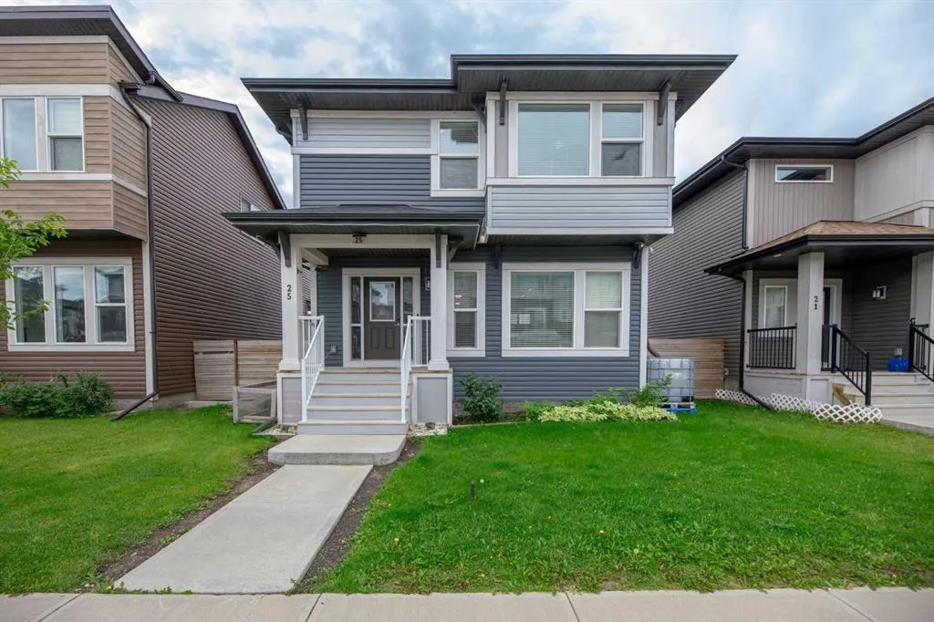 25 Cornerstone Manor NE