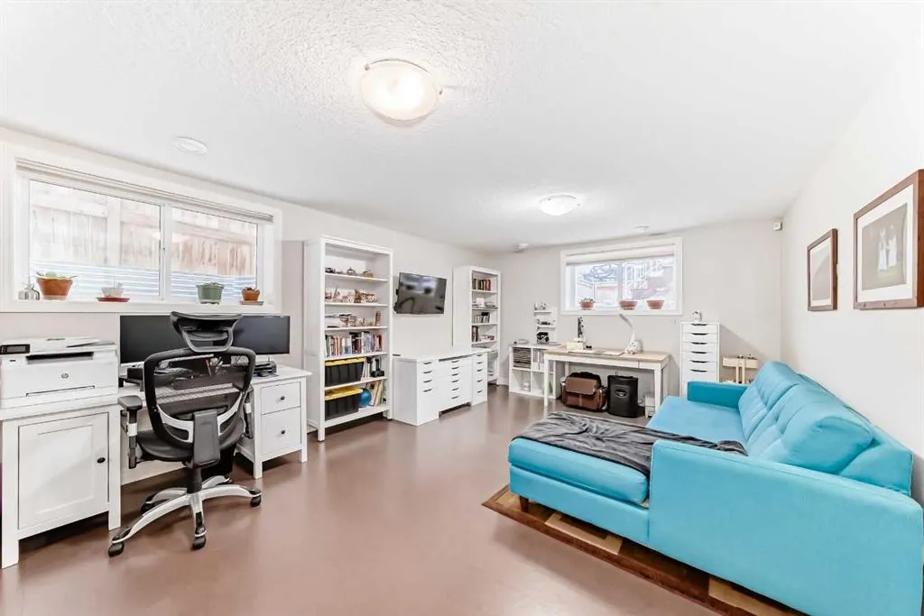 182 Cranarch Place SE