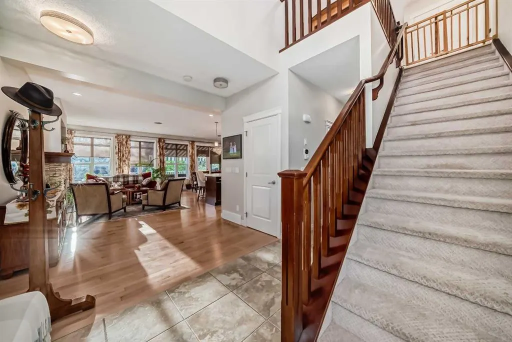 182 Cranarch Place SE