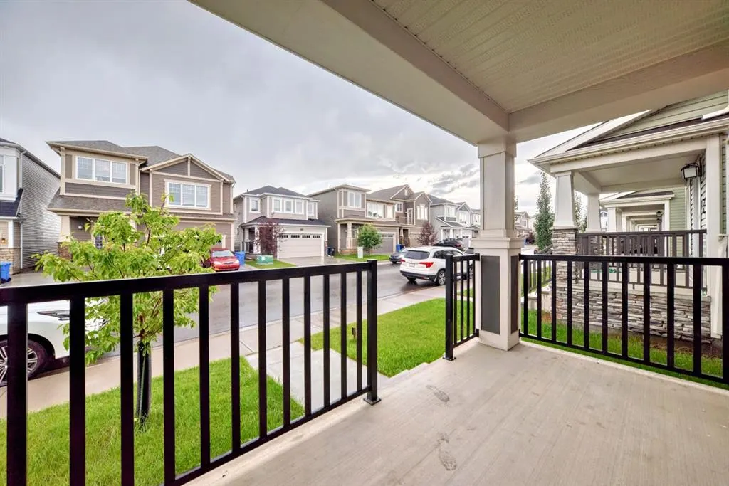 44 Cityside Grove NE