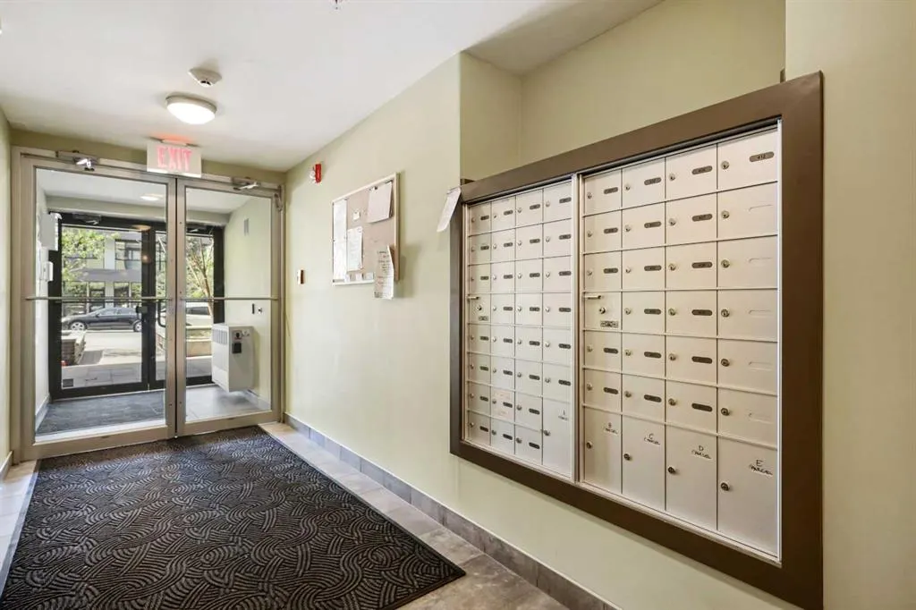 1720 10 Street SW, #109