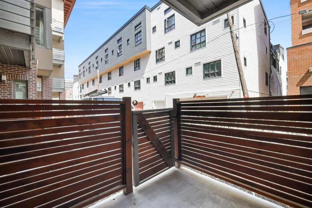 1720 10 Street SW, #109