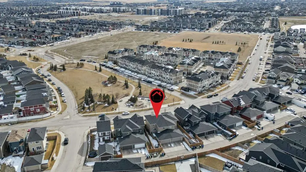 195 Redstone Grove NE