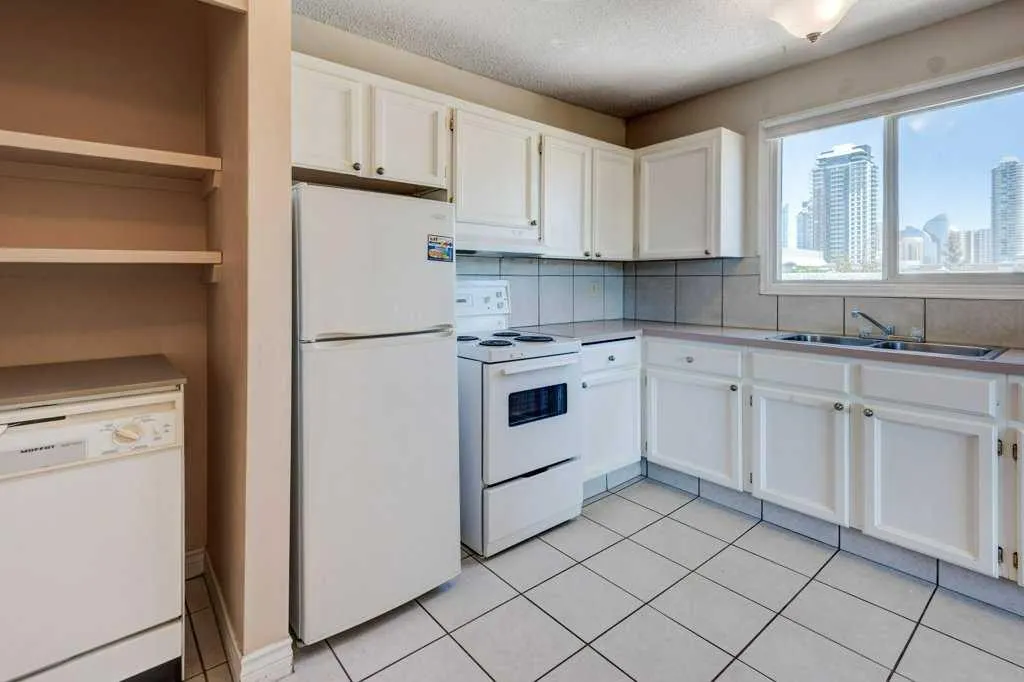 1703 11 Avenue SW, #43