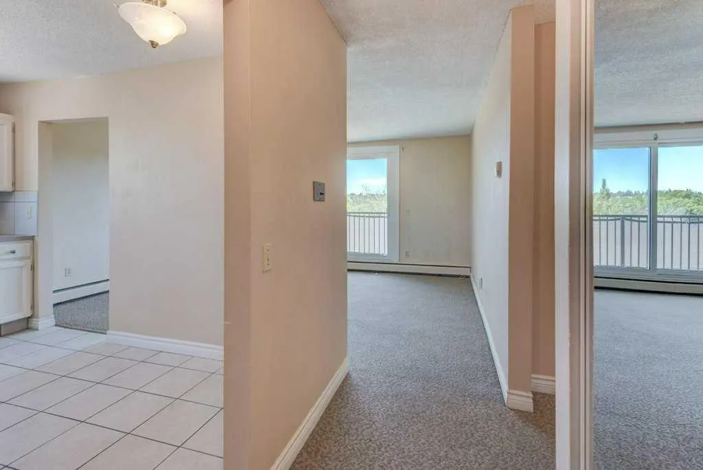 1703 11 Avenue SW, #43
