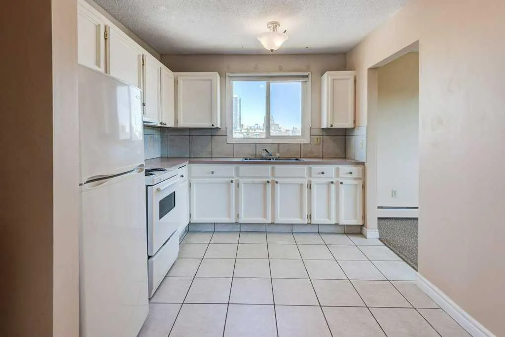1703 11 Avenue SW, #43