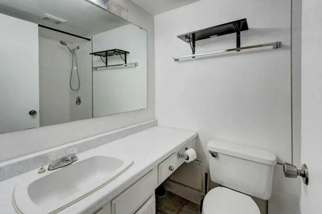 1703 11 Avenue SW, #43
