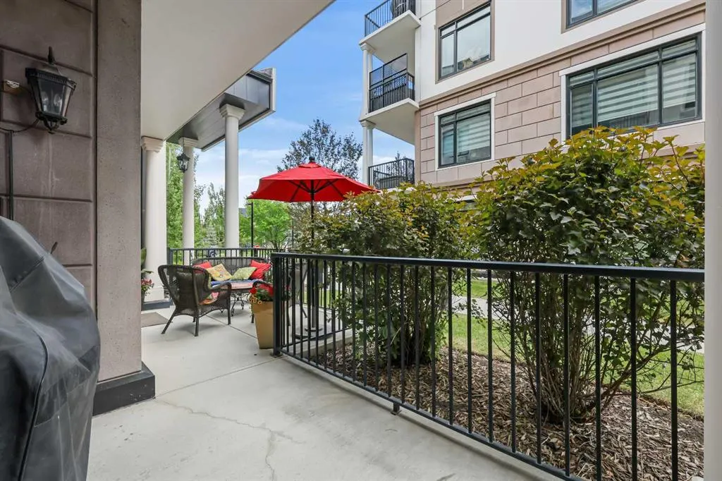 121 Quarry Way SE, #105