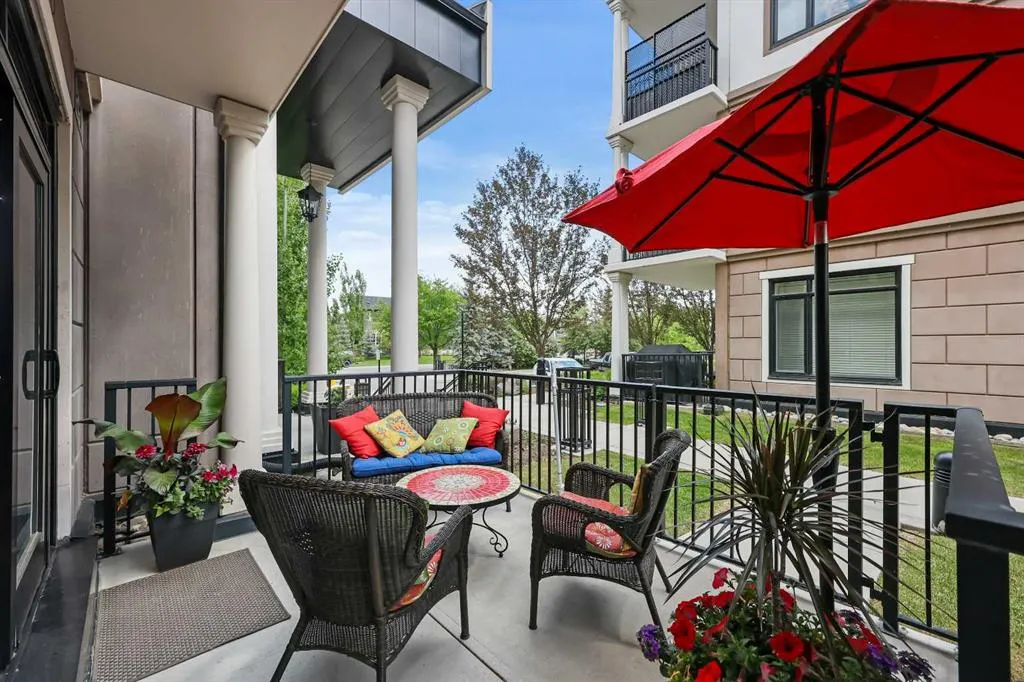 121 Quarry Way SE, #105