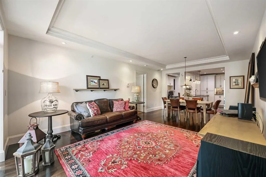 121 Quarry Way SE, #105