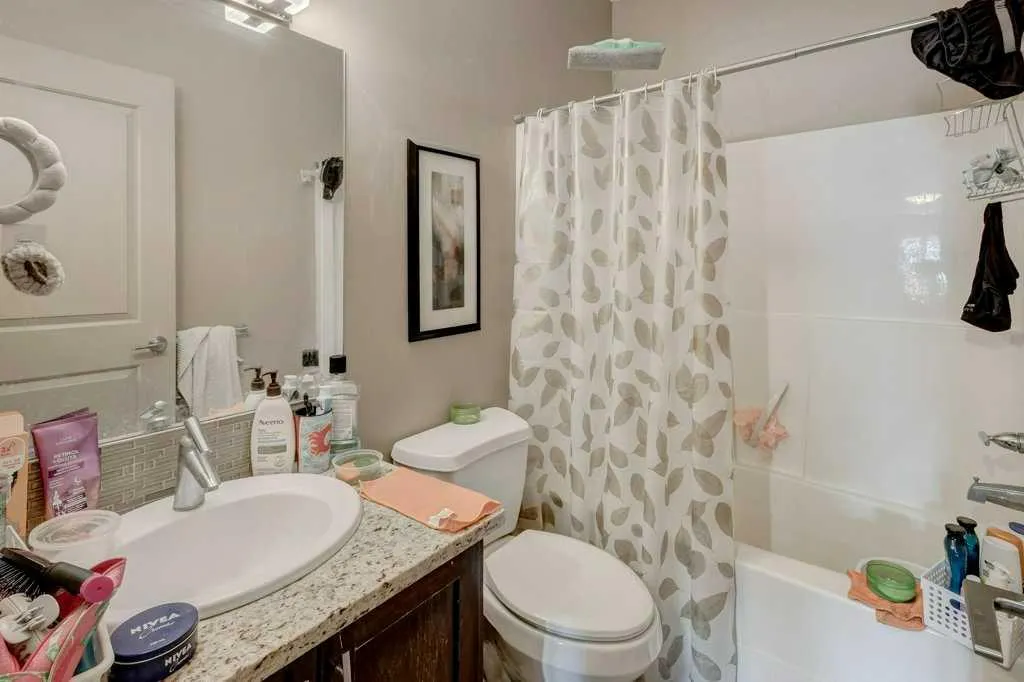1899 45 Street NW, #215