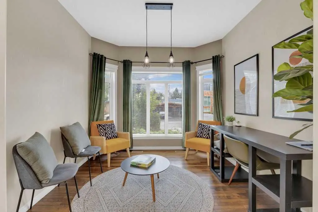 47 Street, #5026