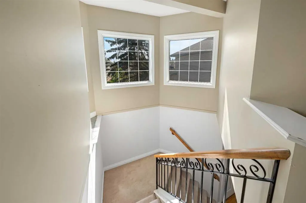 263 Citadel Meadow Grove NW