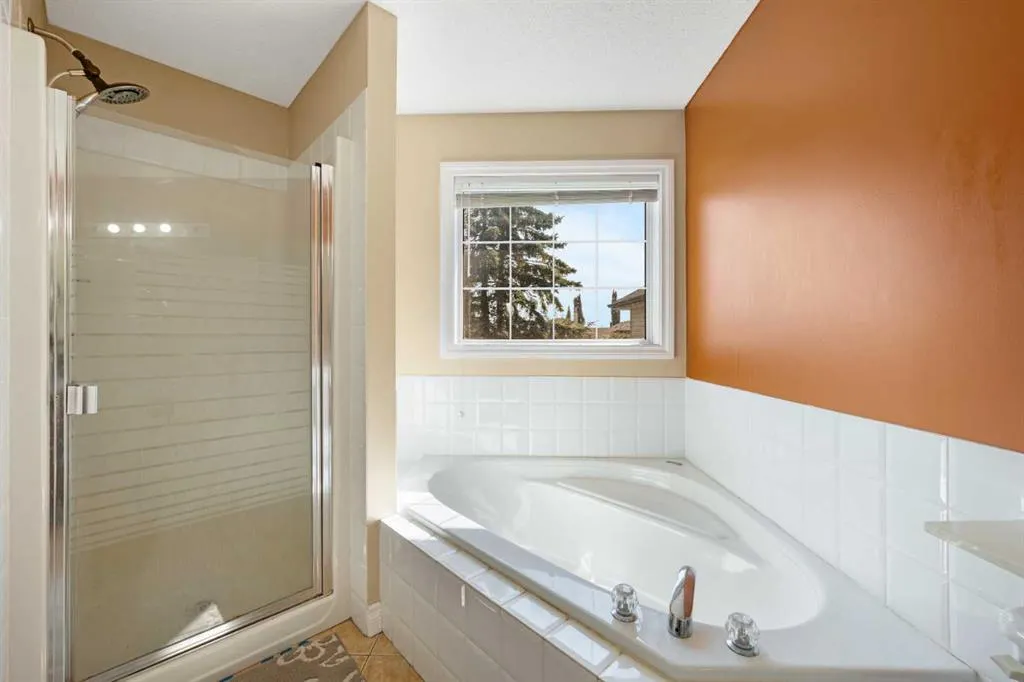 263 Citadel Meadow Grove NW