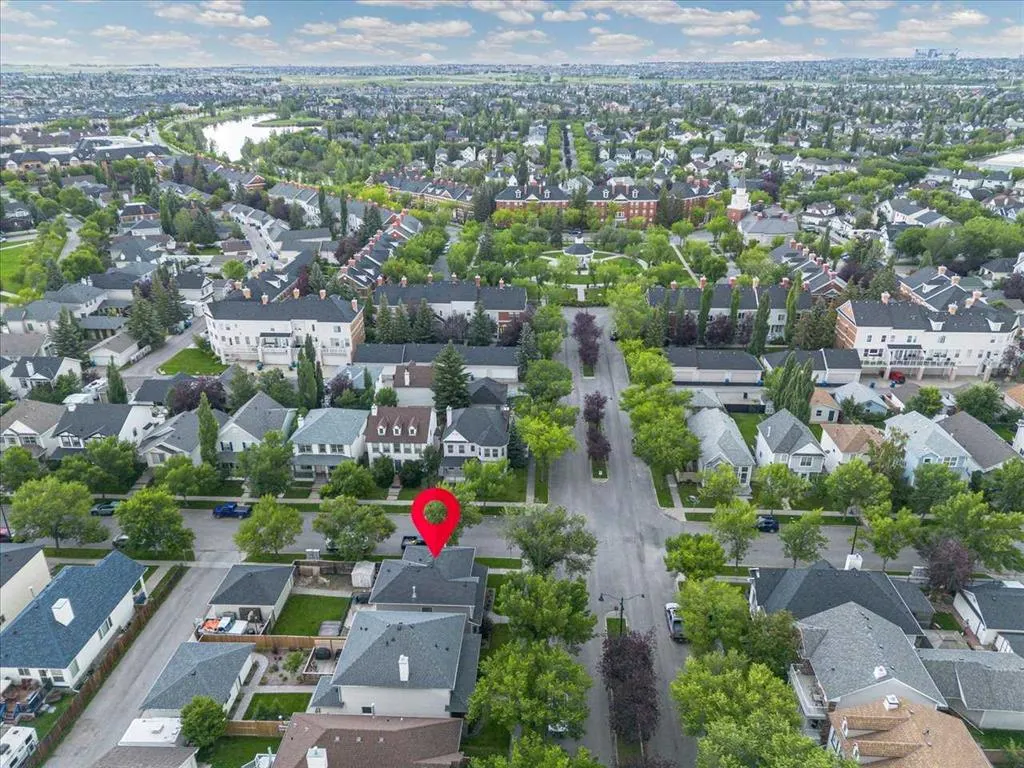 12 Inverness Boulevard SE