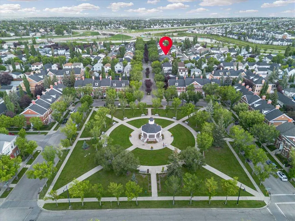 12 Inverness Boulevard SE
