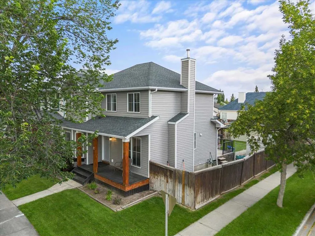 12 Inverness Boulevard SE