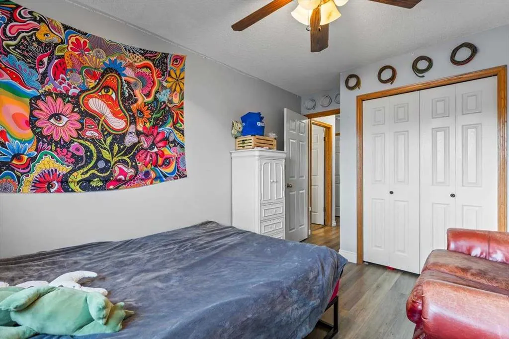 12 Inverness Boulevard SE