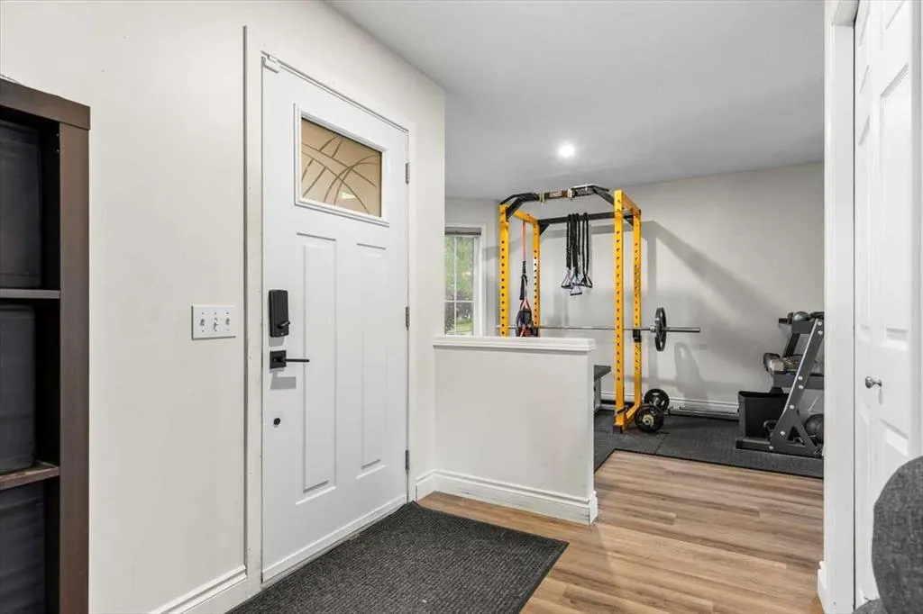 12 Inverness Boulevard SE