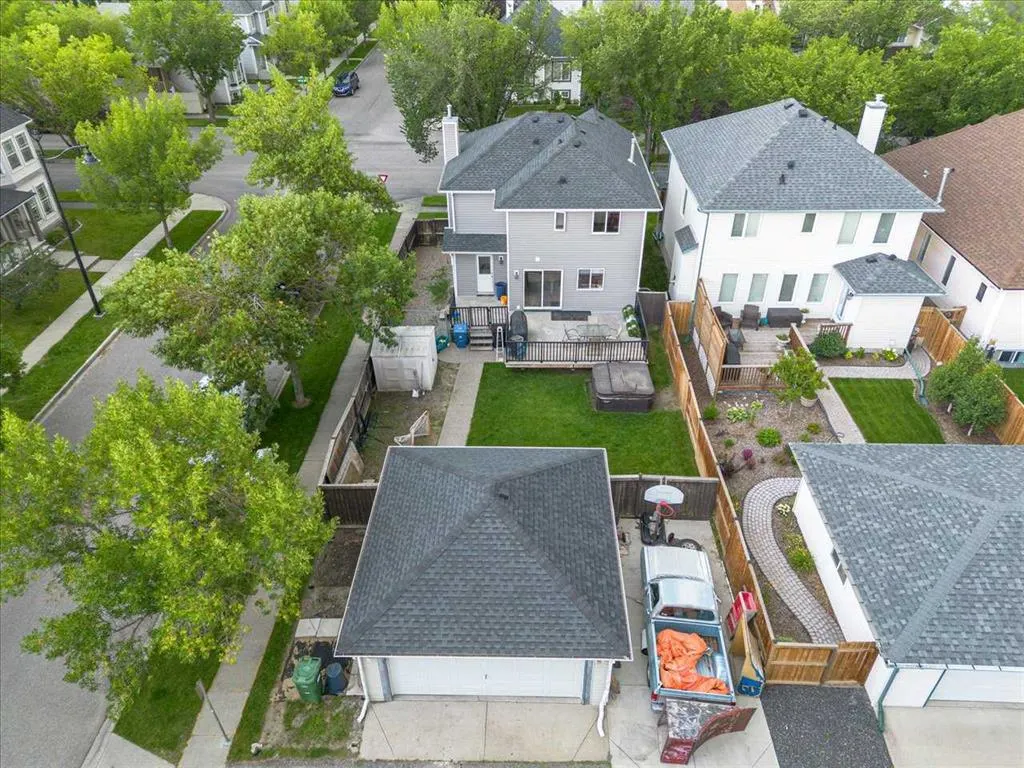 12 Inverness Boulevard SE