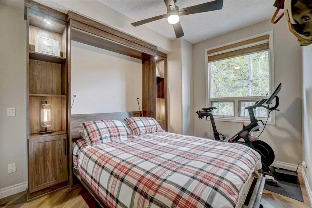 107 Armstrong Place, #611