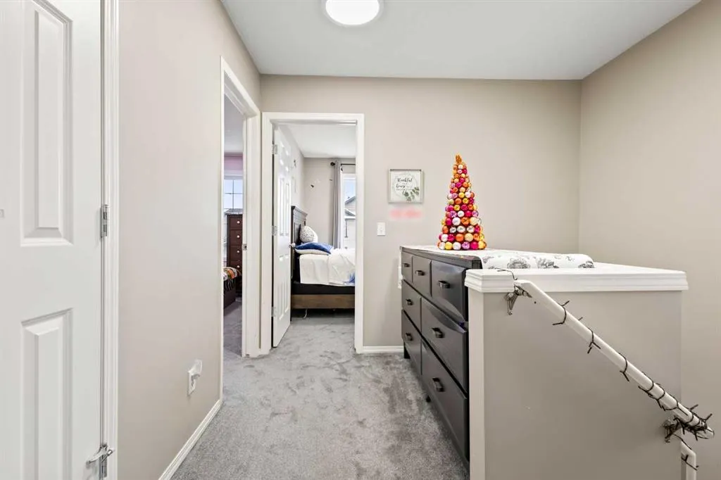 16 Saddlebrook Place NE