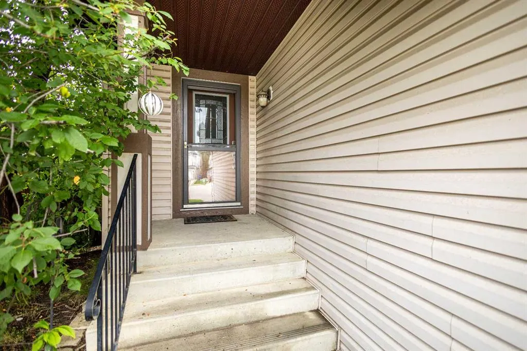 47 Auburn Bay Place SE