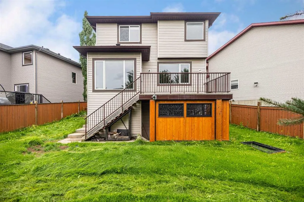 47 Auburn Bay Place SE