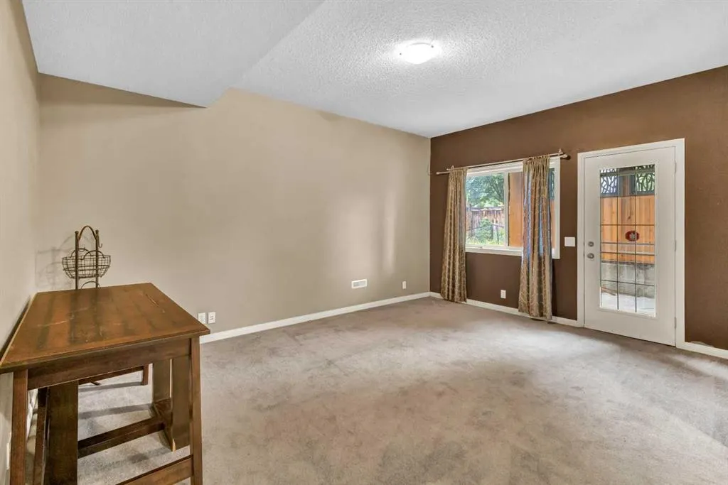 47 Auburn Bay Place SE