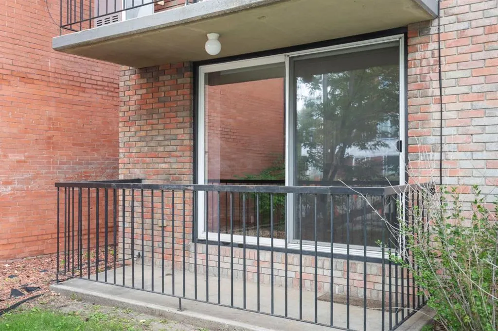 934 2 Avenue NW, #105