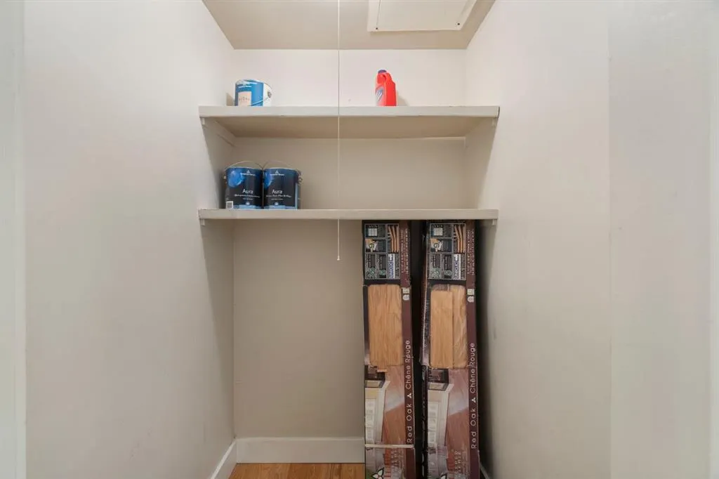 934 2 Avenue NW, #105