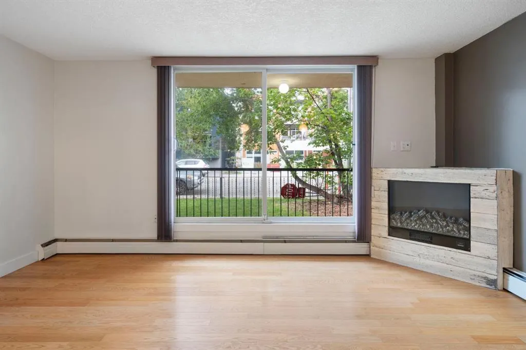 934 2 Avenue NW, #105