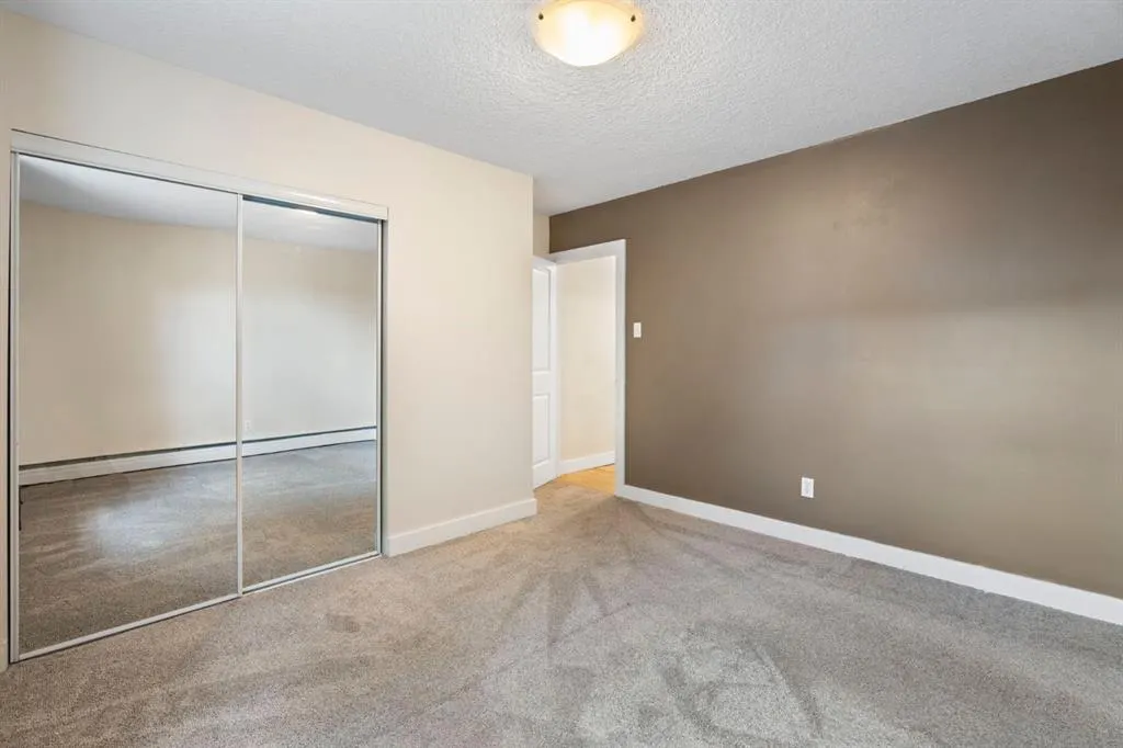 934 2 Avenue NW, #105