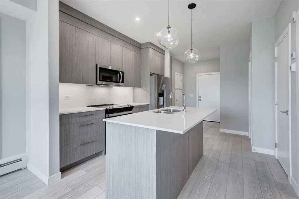 6 Merganser Drive W, #2215