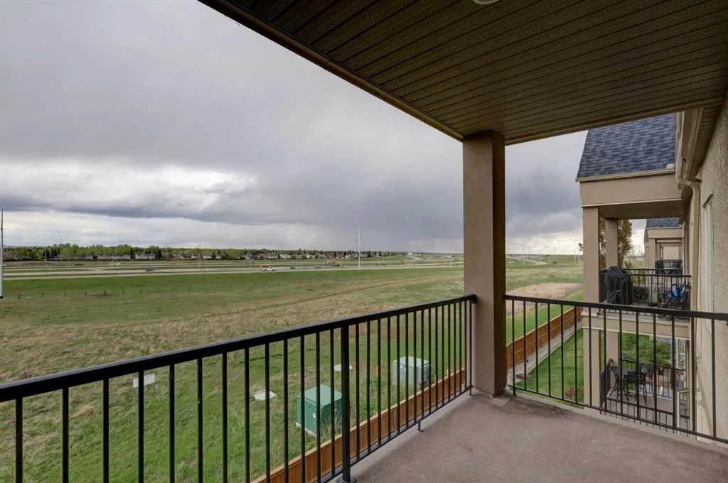 52 Cranfield Link SE, #330