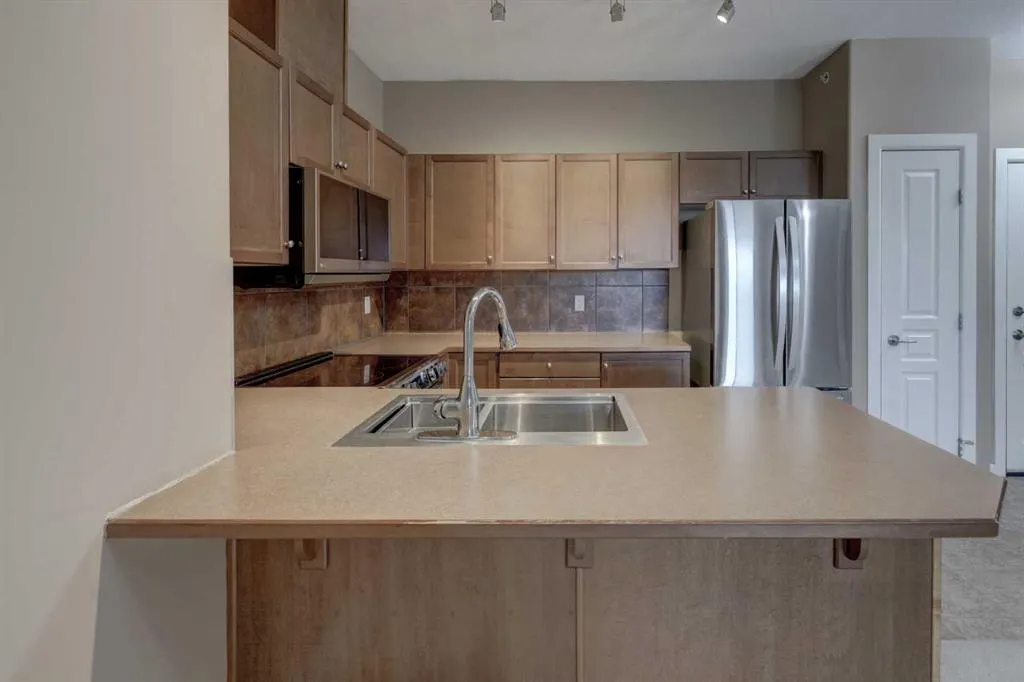 52 Cranfield Link SE, #330